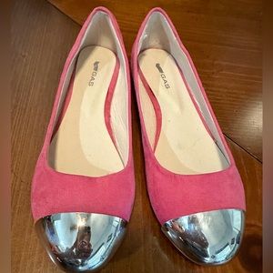 Womens flats 6.5